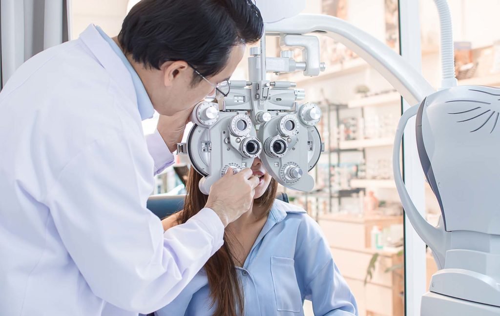 Qual a importância de ir periodicamente ao médico oftalmologista