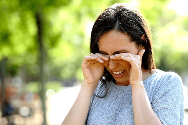 Alergia nos olhos: principais causas, tipos, sintomas e tratamentos